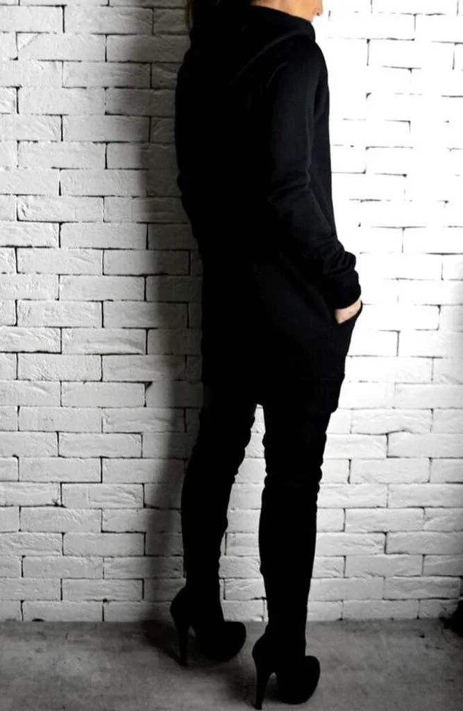 Directional Long Hoodie - Black