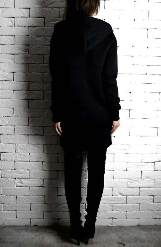 Directional Long Hoodie - Black