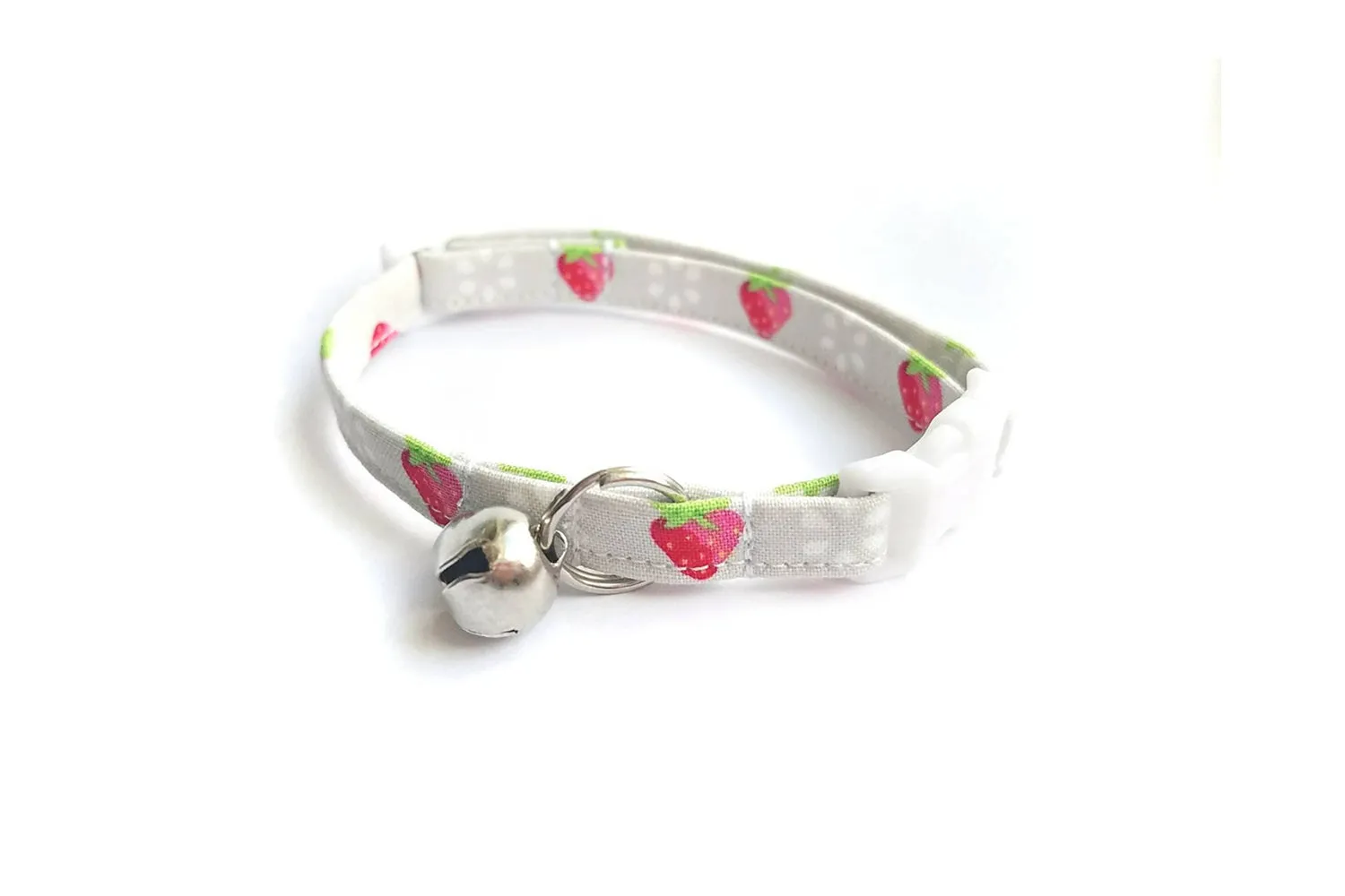 Gray Strawberries Cat Collar