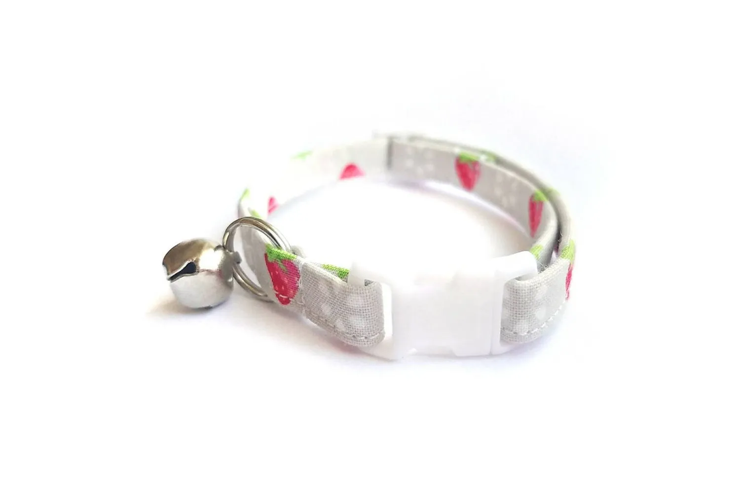 Gray Strawberries Cat Collar