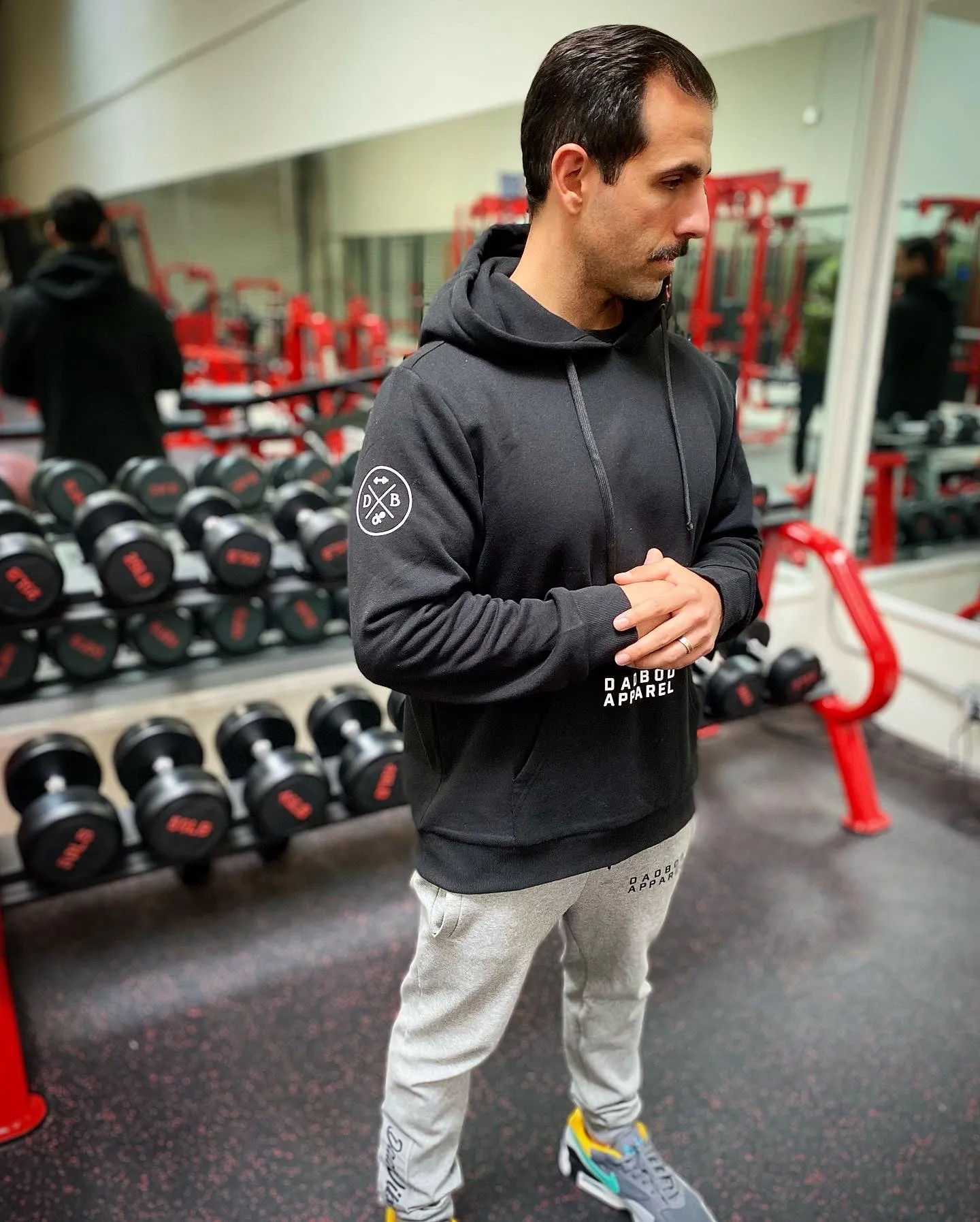 Legacy Pull Over Hoodie (BLACK)