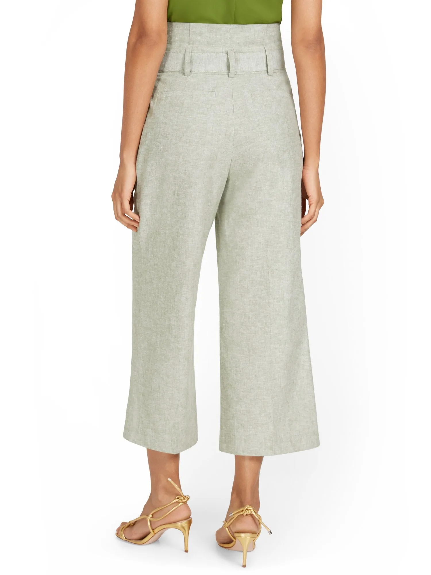 Linen-Blend Paperbag Capri Pant