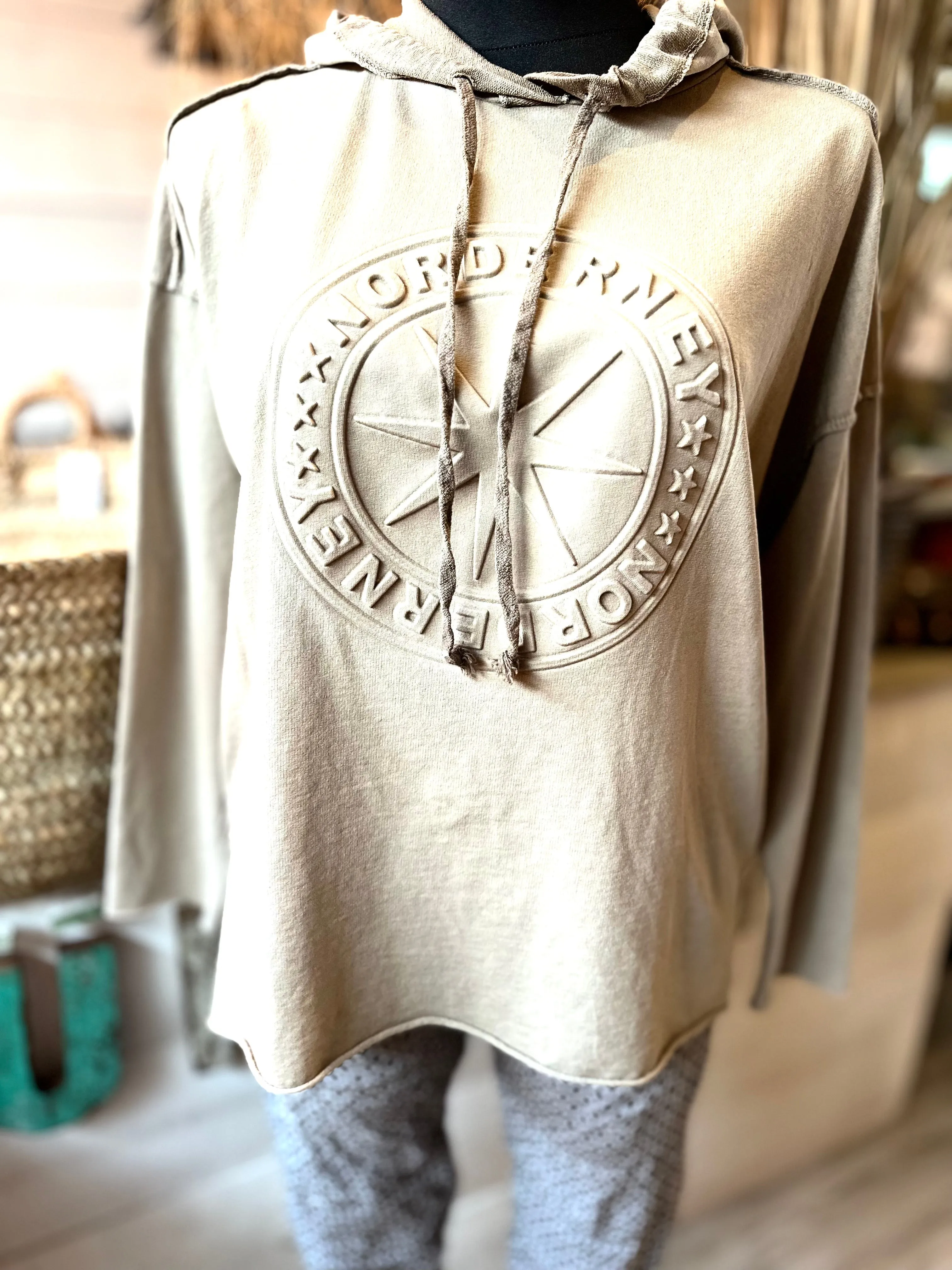 Sweat Shirt mit Norderney Schriftzug mit Kapuze Sommer Stoff